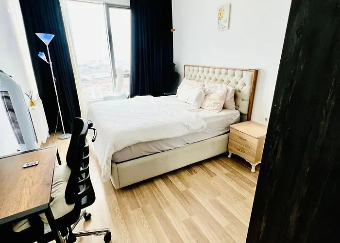 Fully Furnished 1 Plus 1 Bedroom Suite Apartment