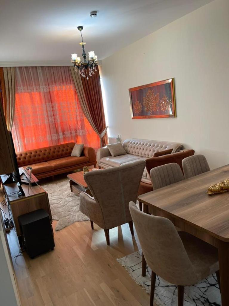 Fully Furnished 1 1 Bedroom * İstanbul