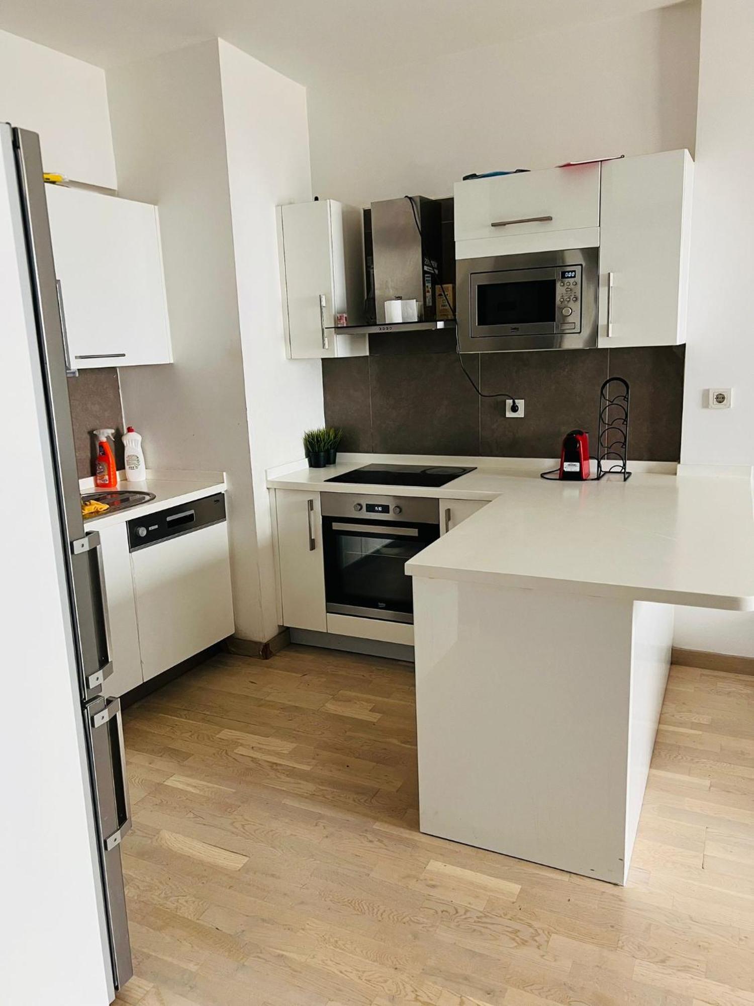 Fully Furnished 1 1 Bedroom İstanbul